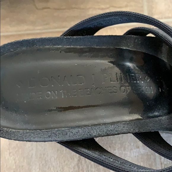 Sandals - Picture 6 of 9